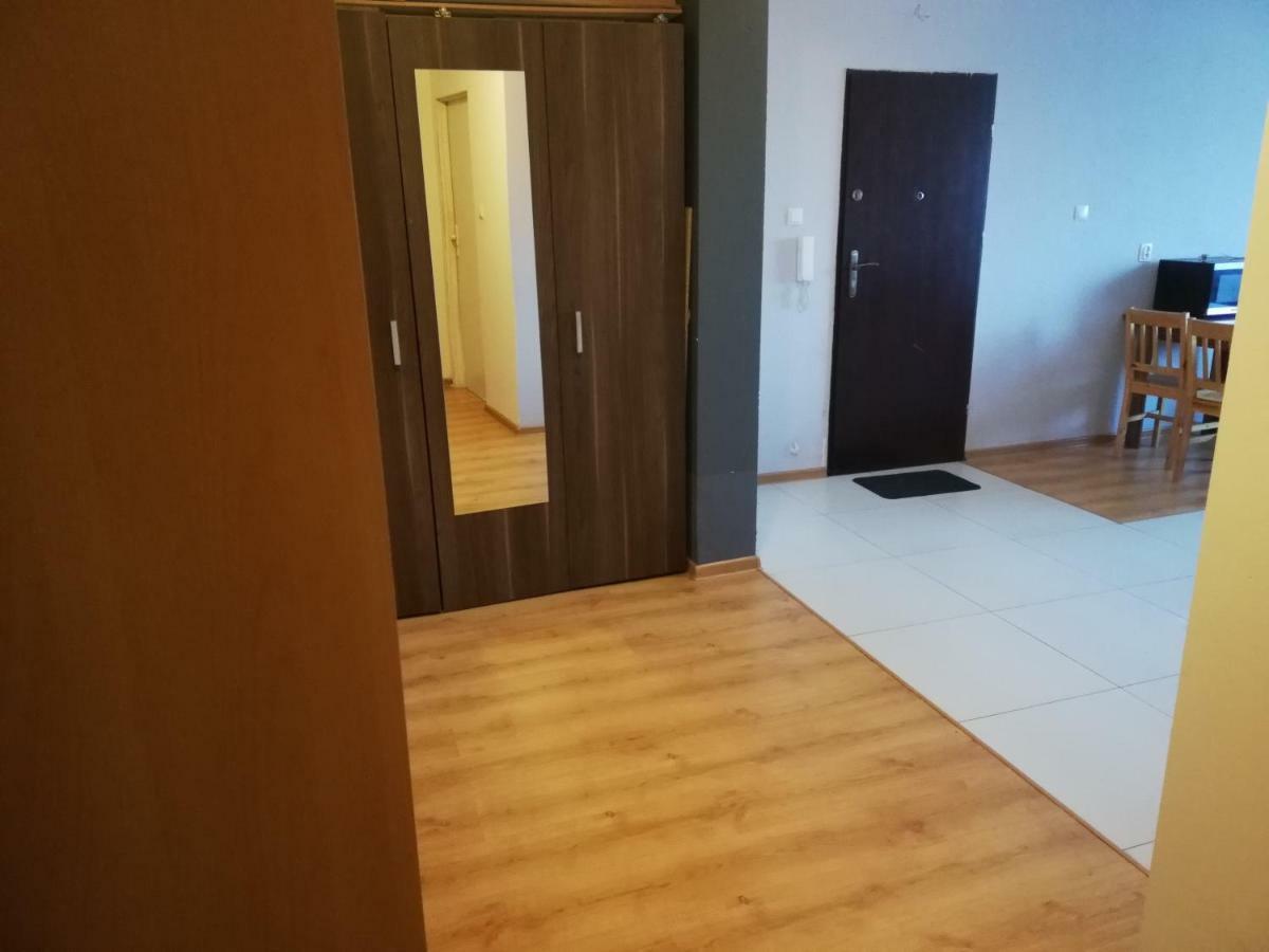 Appartement Pokoje Przy Rondzie à Częstochowa Extérieur photo